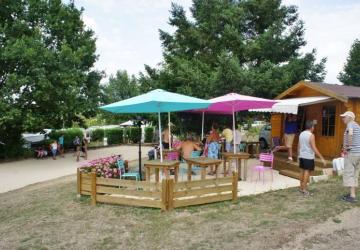 Camping Les Usages