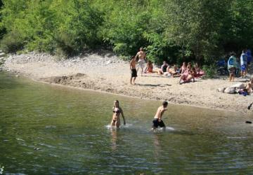 CAMPING LES CHATAIGNIERS